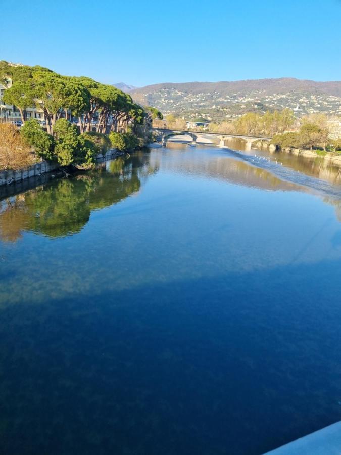 Albergo Stella Di Mare ลาวาญา ภายนอก รูปภาพ