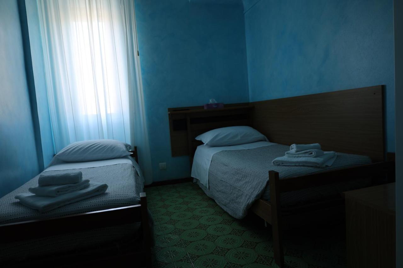 Albergo Stella Di Mare ลาวาญา ภายนอก รูปภาพ